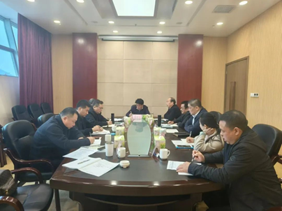 集团董事局副主席张朝全主持召开十堰区域高管1-2月份述职会